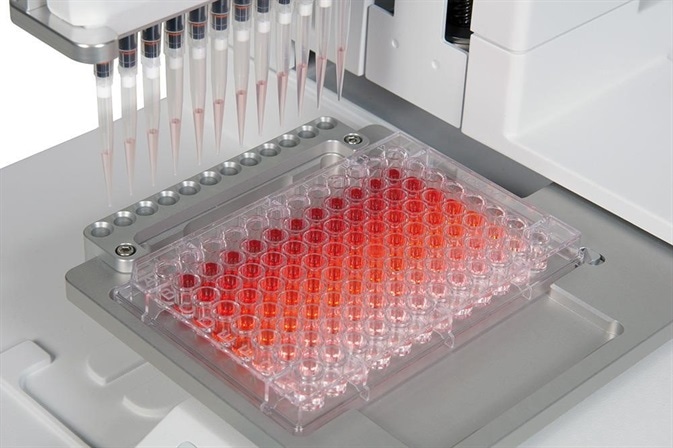 Automating a serial dilution on a 96 well plate with VIAFLO ASSIST.