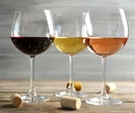 Light and moderate wine consumption linked to lower risk of cardiovascular complications