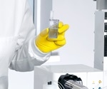 Optimizing bioprocessing with Raman spectroscopy