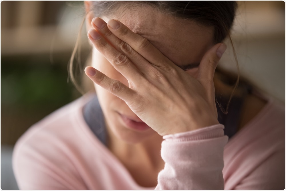 Study: SARS-CoV-2 infection and risk of clinical sequelae during the post-acute phase: a retrospective cohort study. Image Credit: Fizkes / Shutterstock