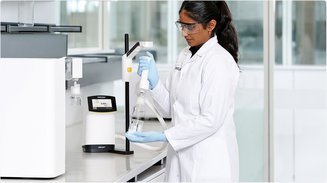 Arium® Smart Station: Ultrapure water dispensing Arium® Smart Station: Ultrapure water dispensing