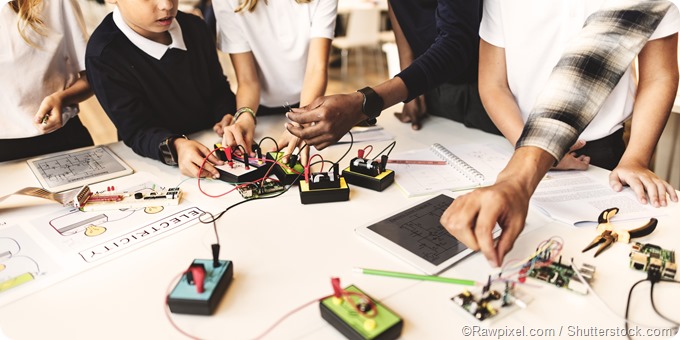 Children electronics experiment