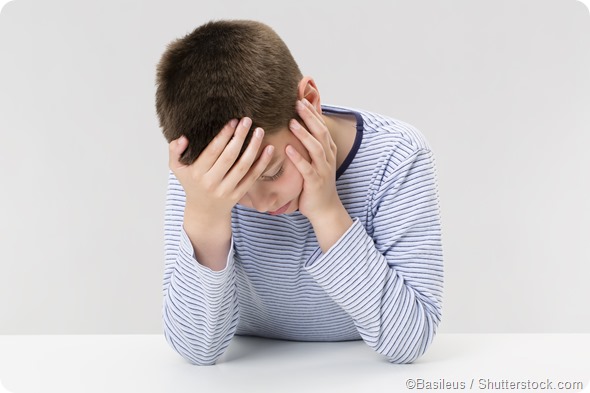 child boy headache child boy headache