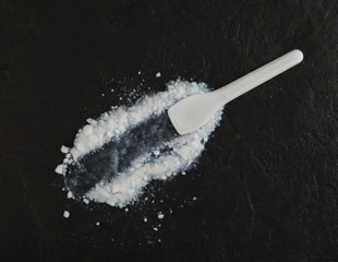 Exploring the twin-screw granulation process