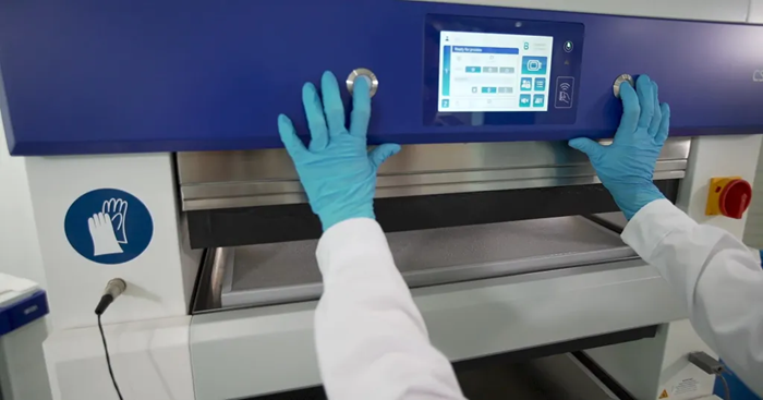 Contact shock freezer CSF61 for blood plasma freezing