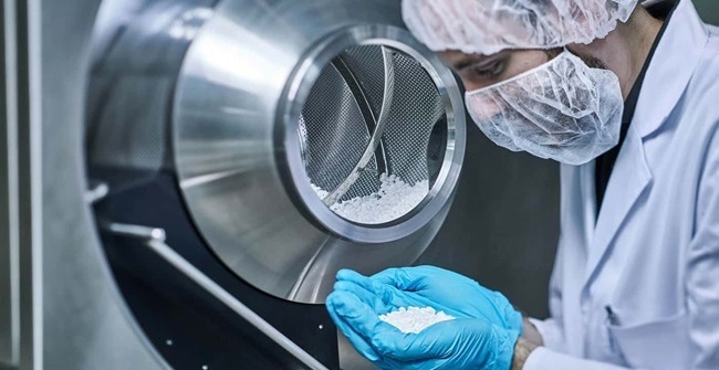 BFC 5: Laboratory coaters for the pharmaceutical industry