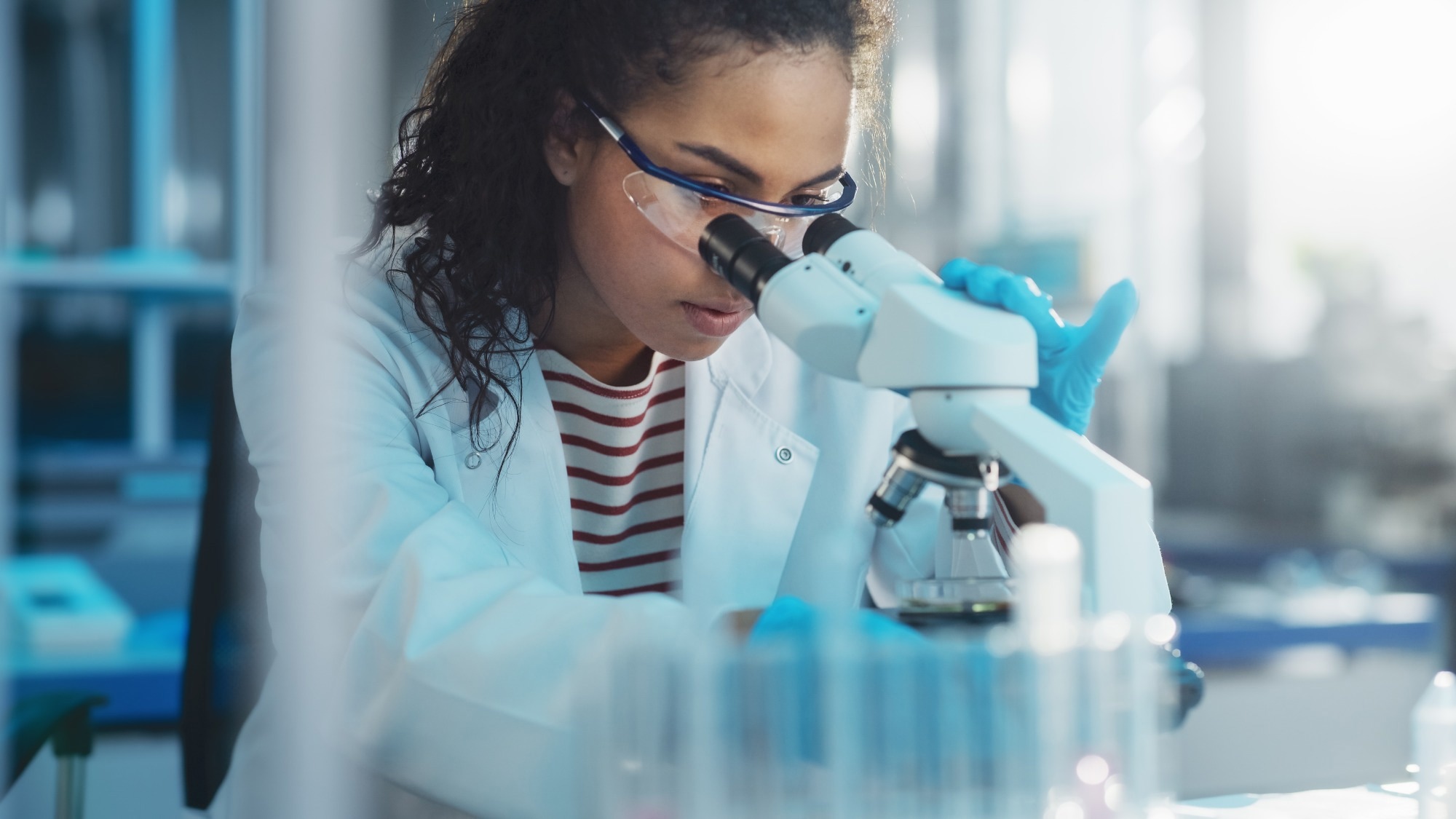 Study: Accuracy of upper respiratory tract samples to diagnose Mycobacterium tuberculosis: a systematic review and meta-analysis. Image Credit: Gorodenkoff/Shutterstock.com