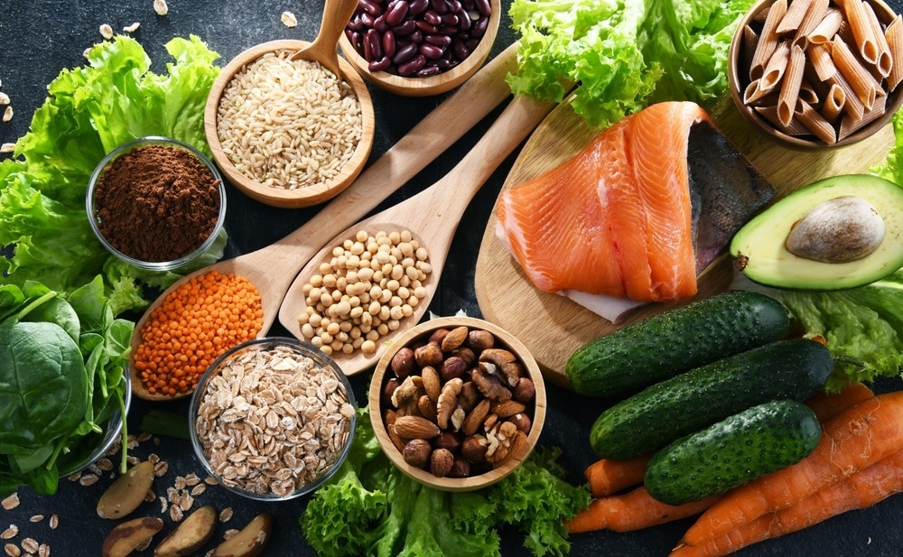 Study: Association of priori-defined DASH dietary pattern with metabolic health status among Iranian adolescents with overweight and obesity. Image Credit: monticello/Shutterstock.com