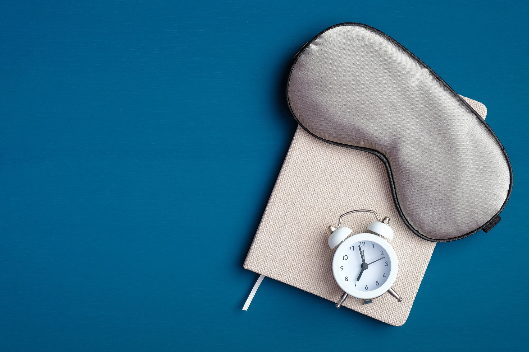 Study: Vitamin D Deficiency Exacerbates Poor Sleep Outcomes with Endocrine-Disrupting Chemicals Exposure: A Large American Population Study. Image Credit: Savanevich Viktar / Shutterstock.com