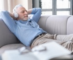 Older brains adapt to recognize music by reconfiguring neural activity
