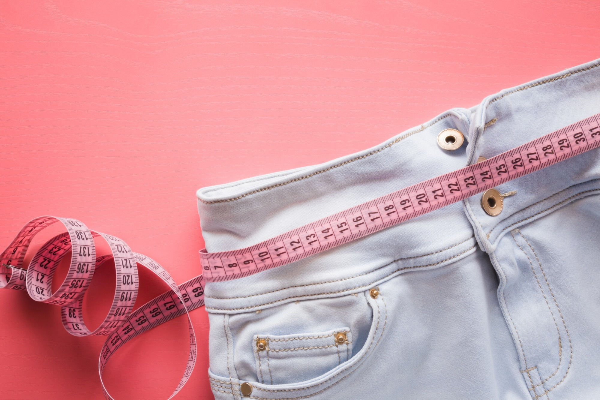 Study: Body mass index and menstrual irregularity in a prospective cohort study of smartphone application users. Image Credit: FotoDuets / Shutterstock