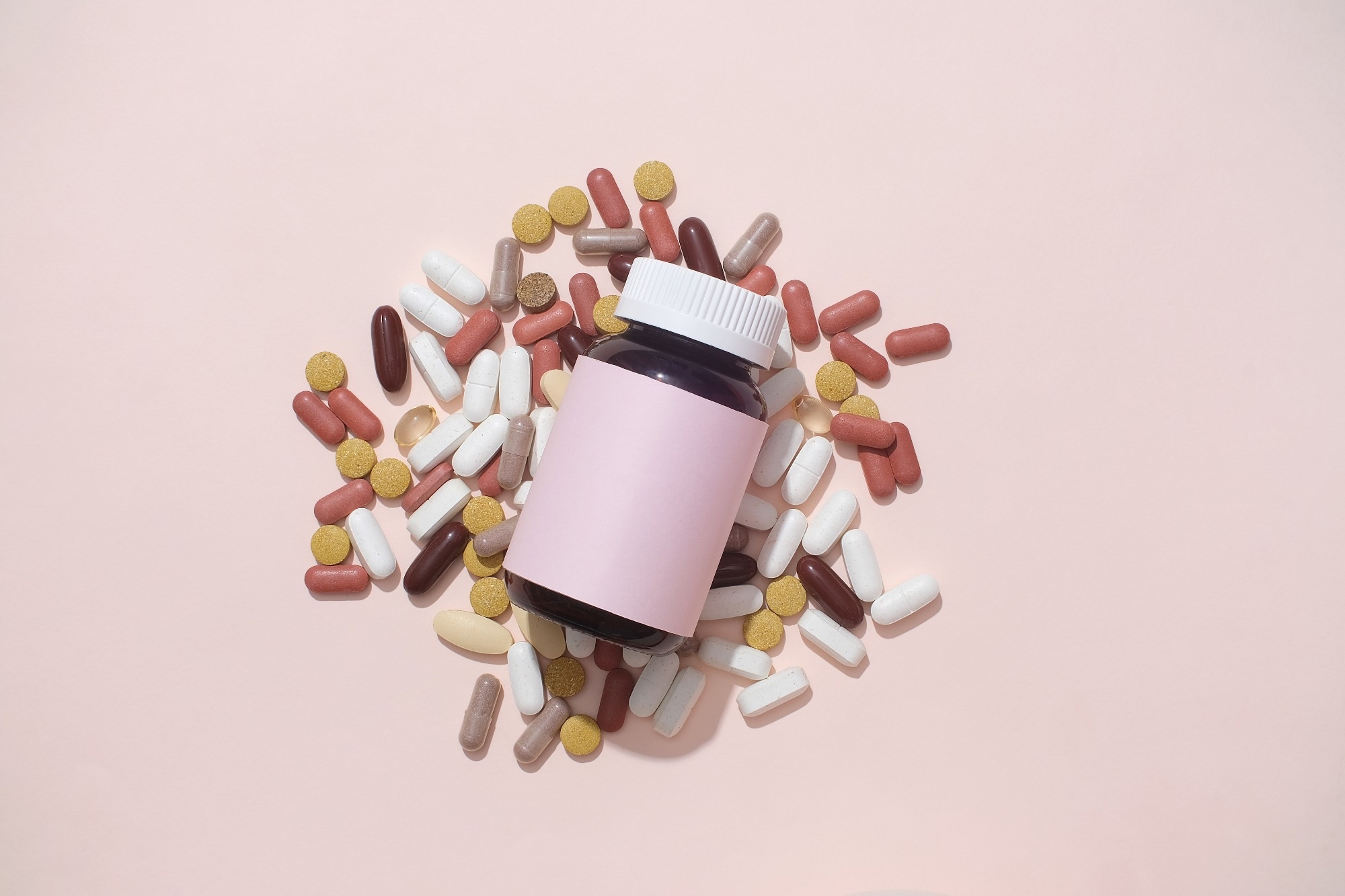 Review: The double-edged sword of nutraceuticals: comprehensive review of protective agents and their hidden risks. Image Credit: Light Stock / Shutterstock