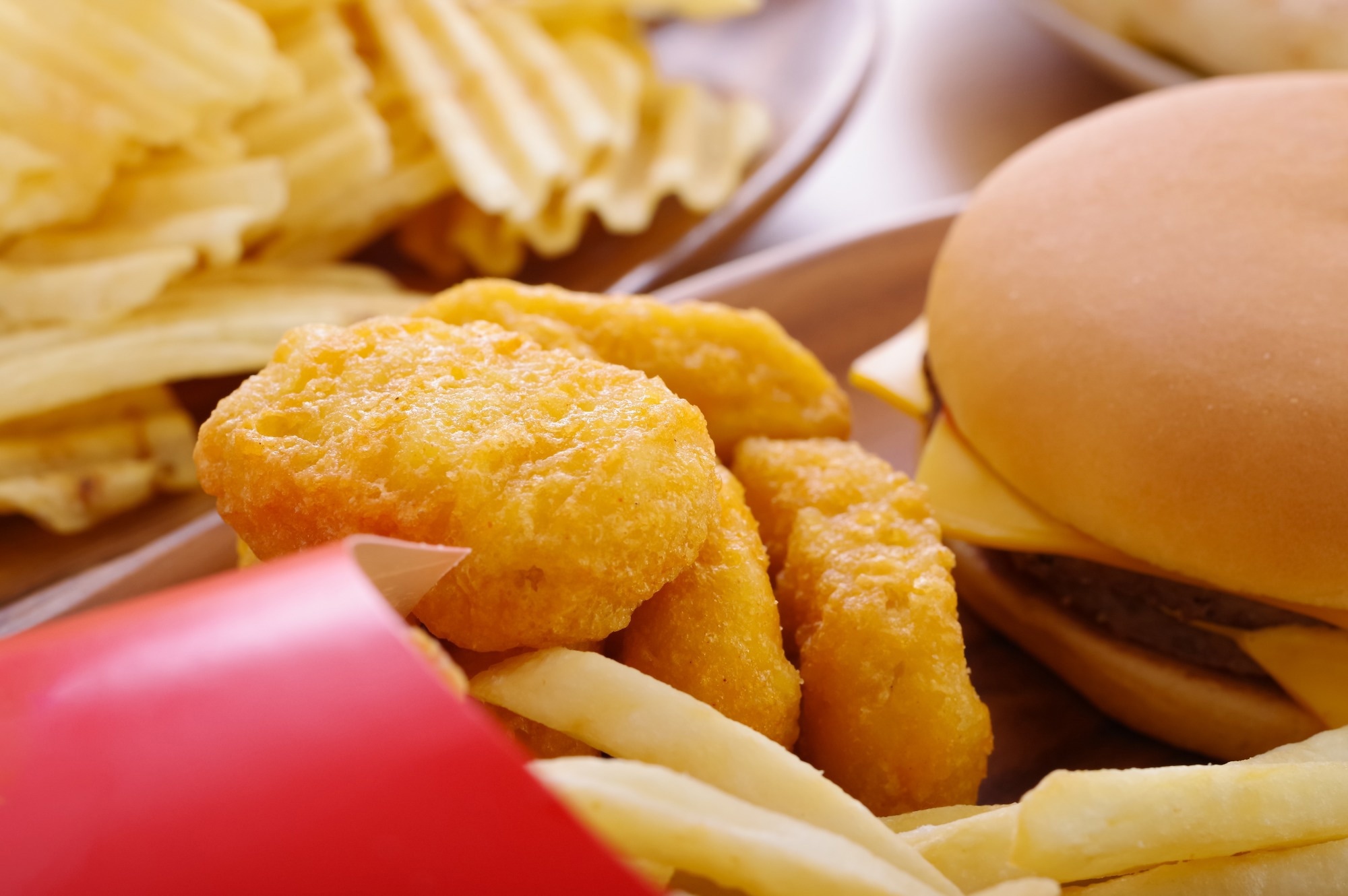Study: Factors Affecting Ultra-Processed Food Consumption: Hedonic Hunger, Food Addiction, and Mood. Image Credit: beauty-box / Shutterstock